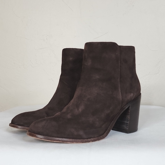 TRASK Tinsley Brown Suede Ankle Booties Size 9M - Picture 3 of 16